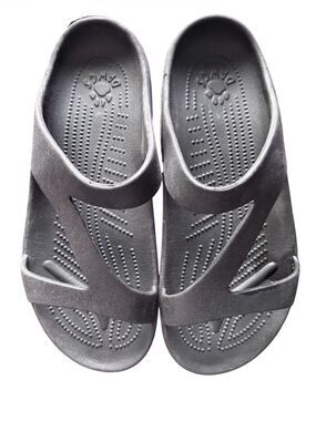 DAWGS Black Z Sandals Size 5 US / 35 EU